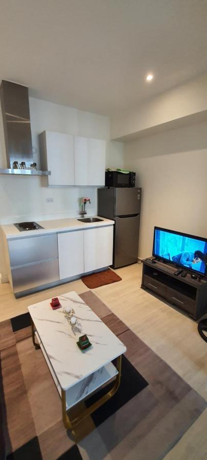Jn Condotel The Azure Urban Resort Residences Paranaque City Exterior photo
